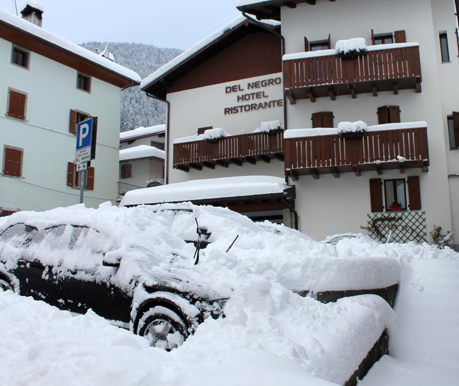 Hotel Del Negro Sutrio Exterior photo